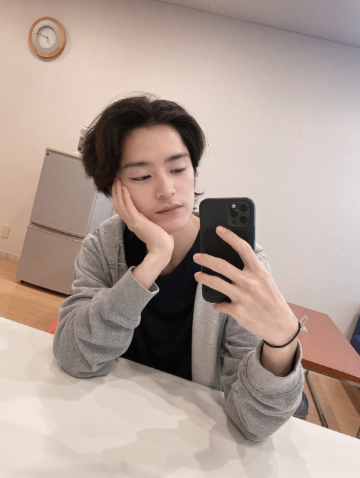 塩野瑛久の奥さんの写真は存在する？足立梨花とのその後と結婚観を総まとめ