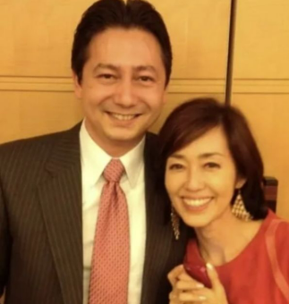 福田富雄の経歴や学歴と早見優との結婚生活の現在まとめ